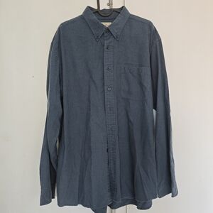 L.L. Bean Men's Casual Navy Button-Down Shirt